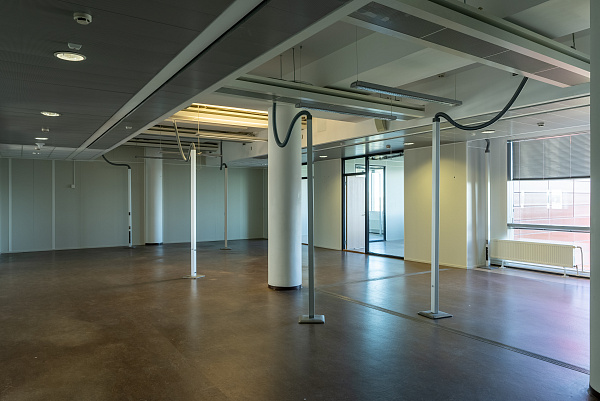Office 300,15 sq.m.